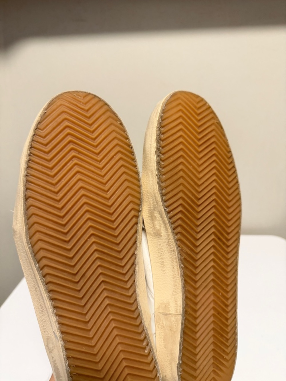 GGDB Golden Goose Super-Star Suede Star and Black Heel Tab Women’s EU 39 US 9 - Picture 10 of 15